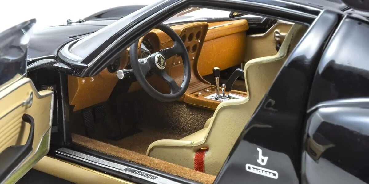 1/18 Kyosho Lamborghini Miura Jota SVR Schwarz-Gold