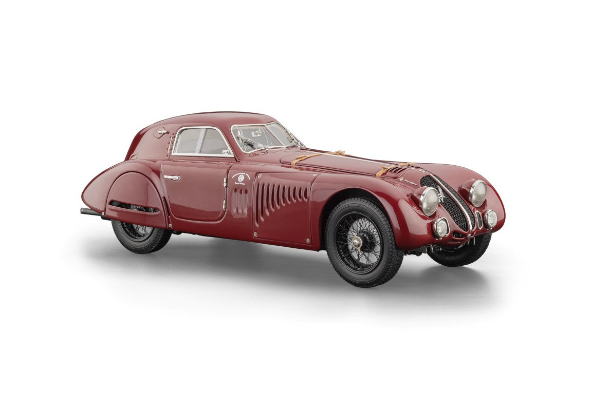 1/18 CMC M-107 Alfa Romeo 8c 2900B Speciale Touring Coupe 1938 Neu